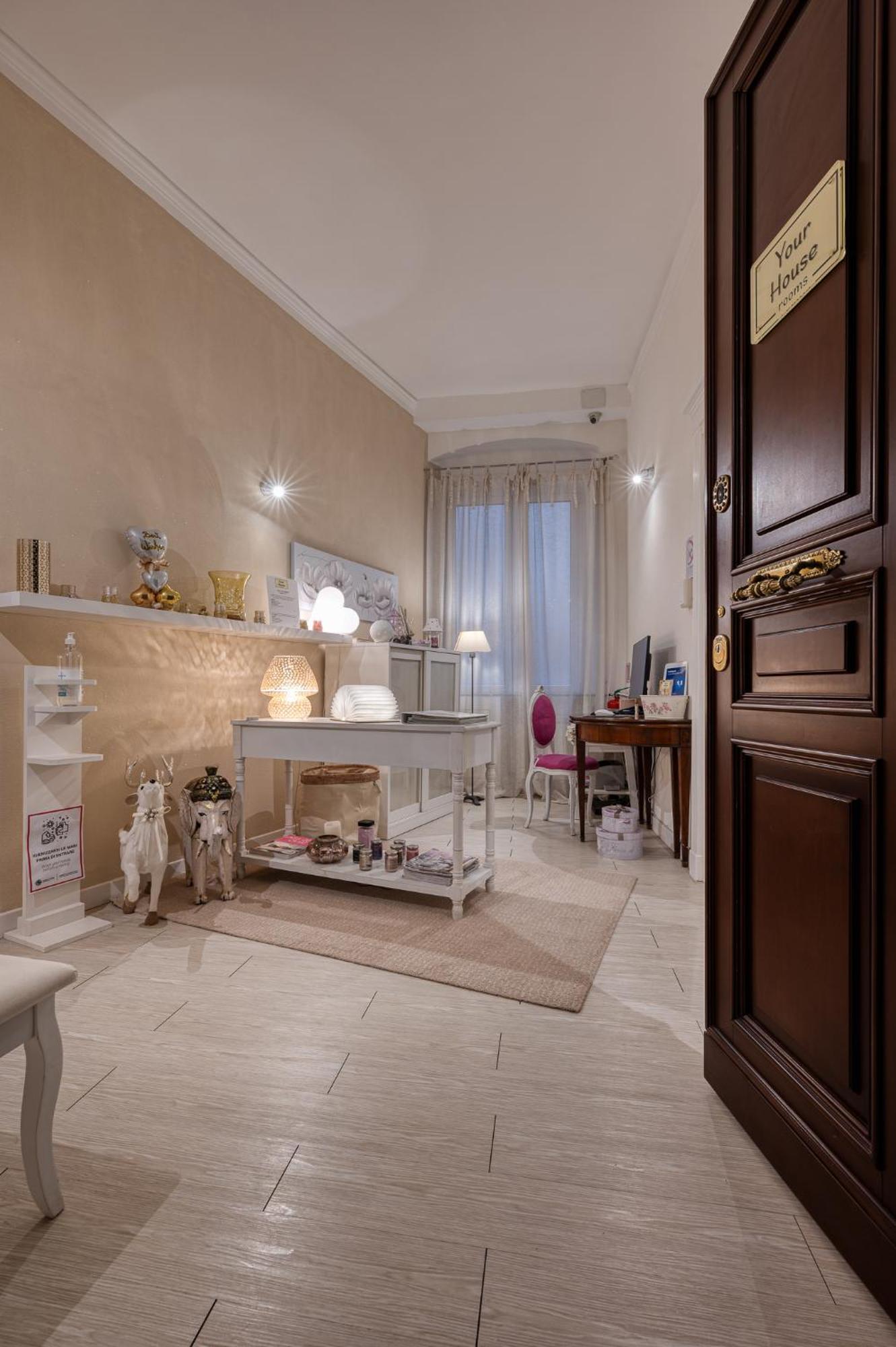Guest house Your House *
