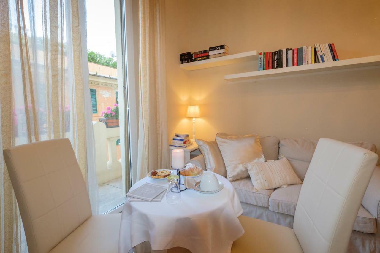 Guest house Your House Genoa